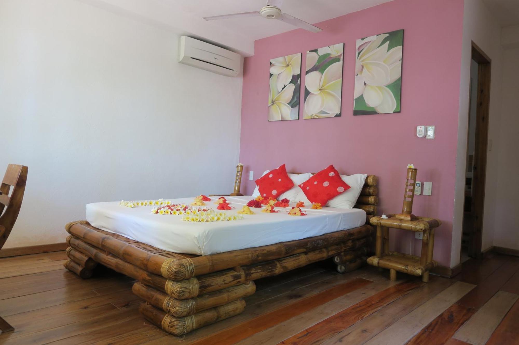 Tepanee Beach Resort Malapascua Extérieur photo