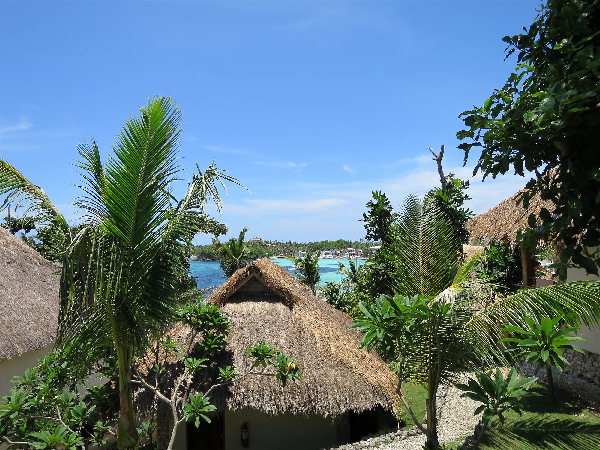 Tepanee Beach Resort Malapascua Extérieur photo
